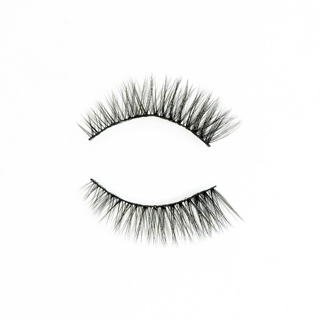 vegan false lashes. Natural looking false eyelashes. 3/4 length lashes with flexible cotton band.